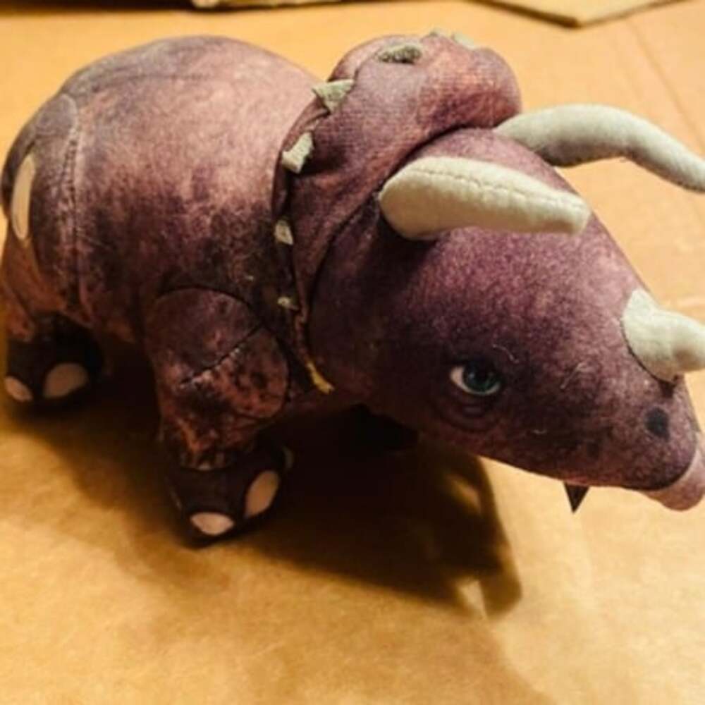 NEW w/Tag 2018 Jurassic World Tricerotops Dinosaur Plush 15" Toy Factory